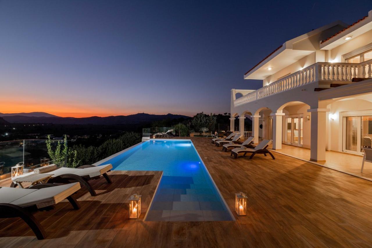 Villa Kamos Archangelos  Buitenkant foto