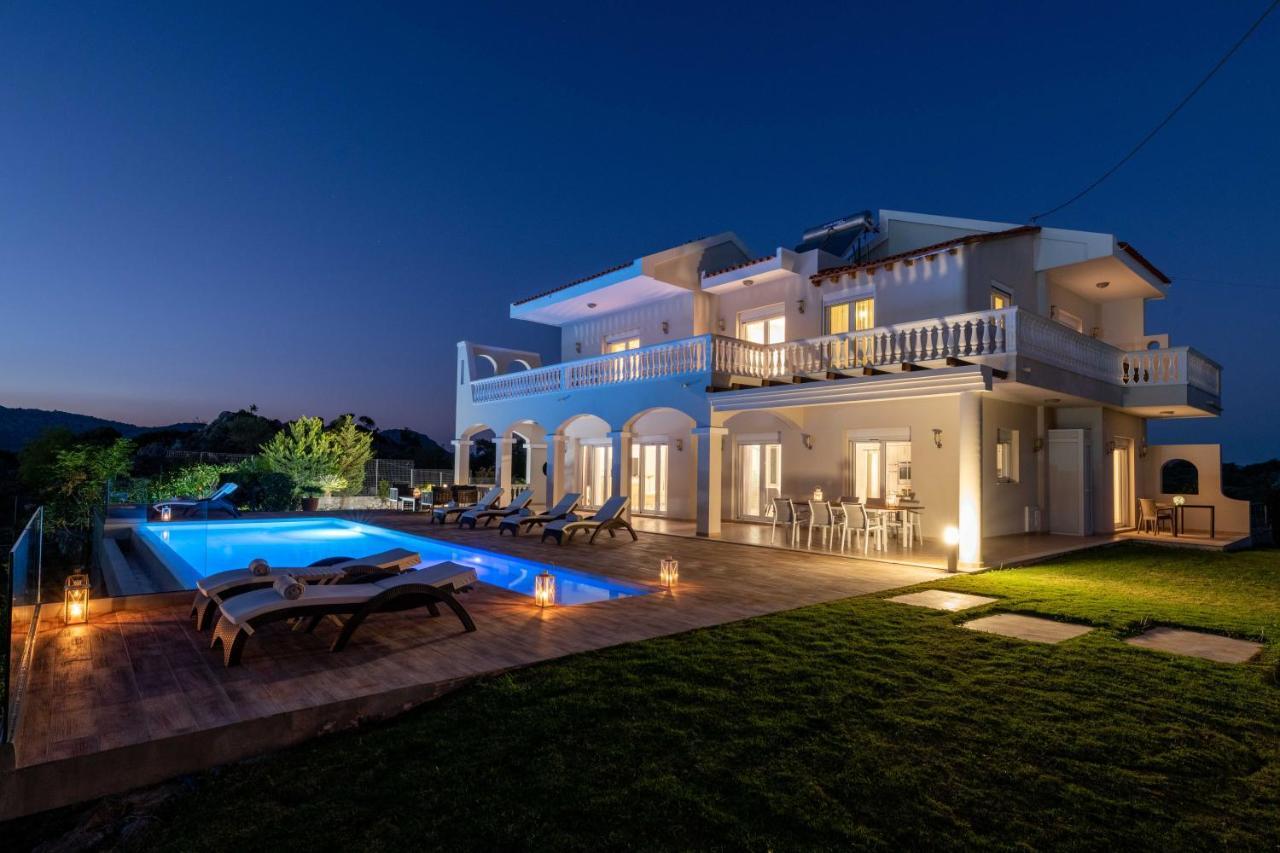Villa Kamos Archangelos  Buitenkant foto